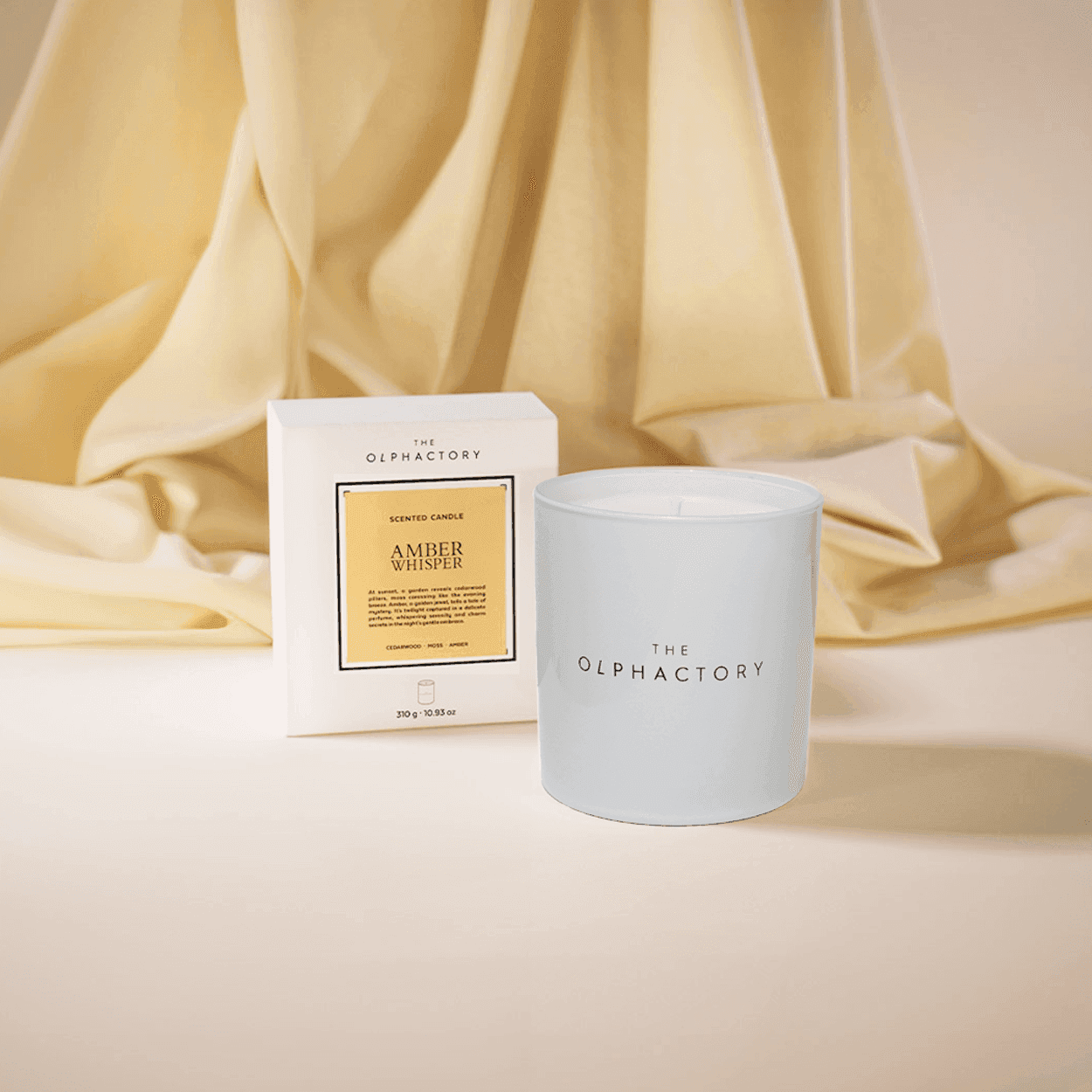 The Olphactory - Amber - Whisper - 310gr - Geurkaars -01 VXhome