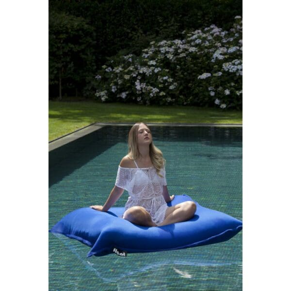 FLOAT BEANBAG ZWEMBAD - koningsblauw - Afbeelding 6