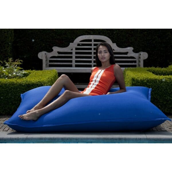 FLOAT BEANBAG ZWEMBAD - koningsblauw - Afbeelding 12